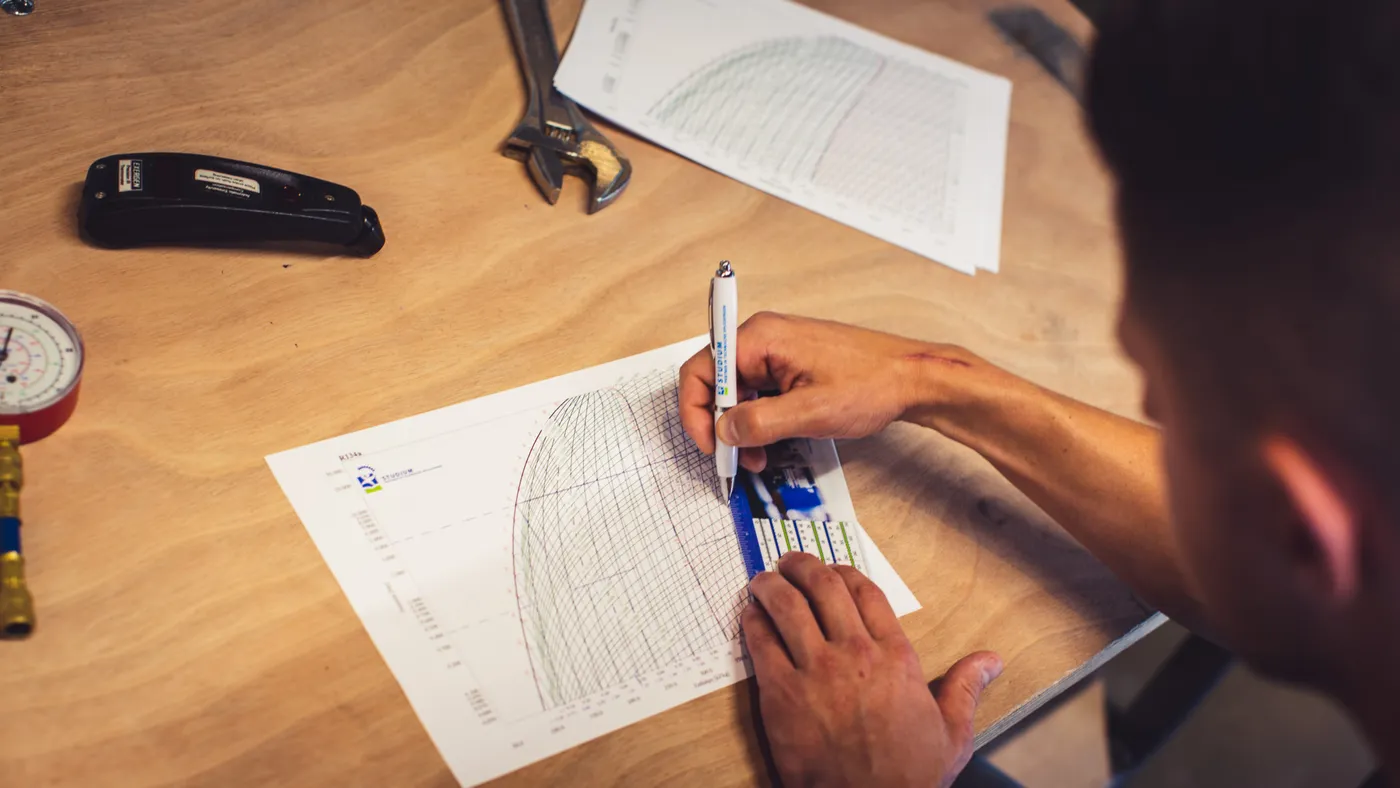 4B4B6405-1-scaled-1 Cursus F-Gassen Categorie 1 - Koeltechniek - Studium